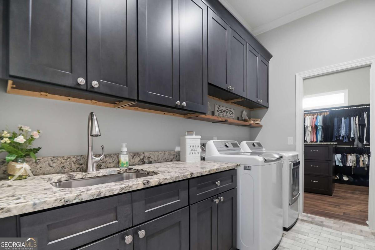 Midway, Georgia, 31320, United States, 5 Bedrooms Bedrooms, ,3 BathroomsBathrooms,Residential,Active,1959929