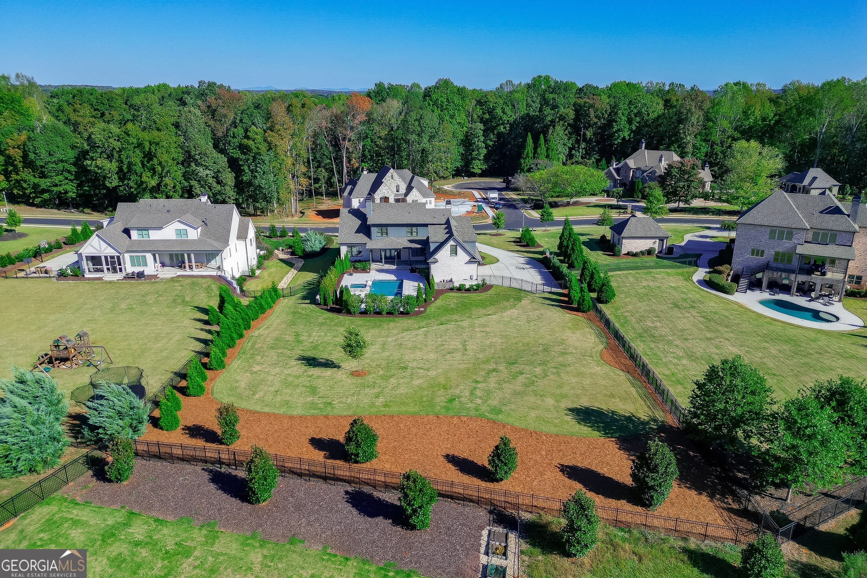 Flowery Branch, Georgia, 30542, United States, 4 Bedrooms Bedrooms, ,6 BathroomsBathrooms,Residential,Active,1999906