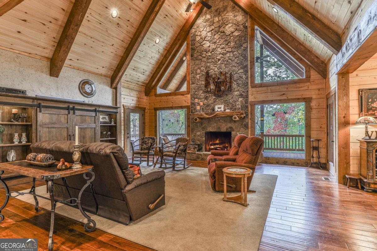 Talking Rock, Georgia, 30175, United States, 5 Bedrooms Bedrooms, ,5 BathroomsBathrooms,Residential,Active,1960178