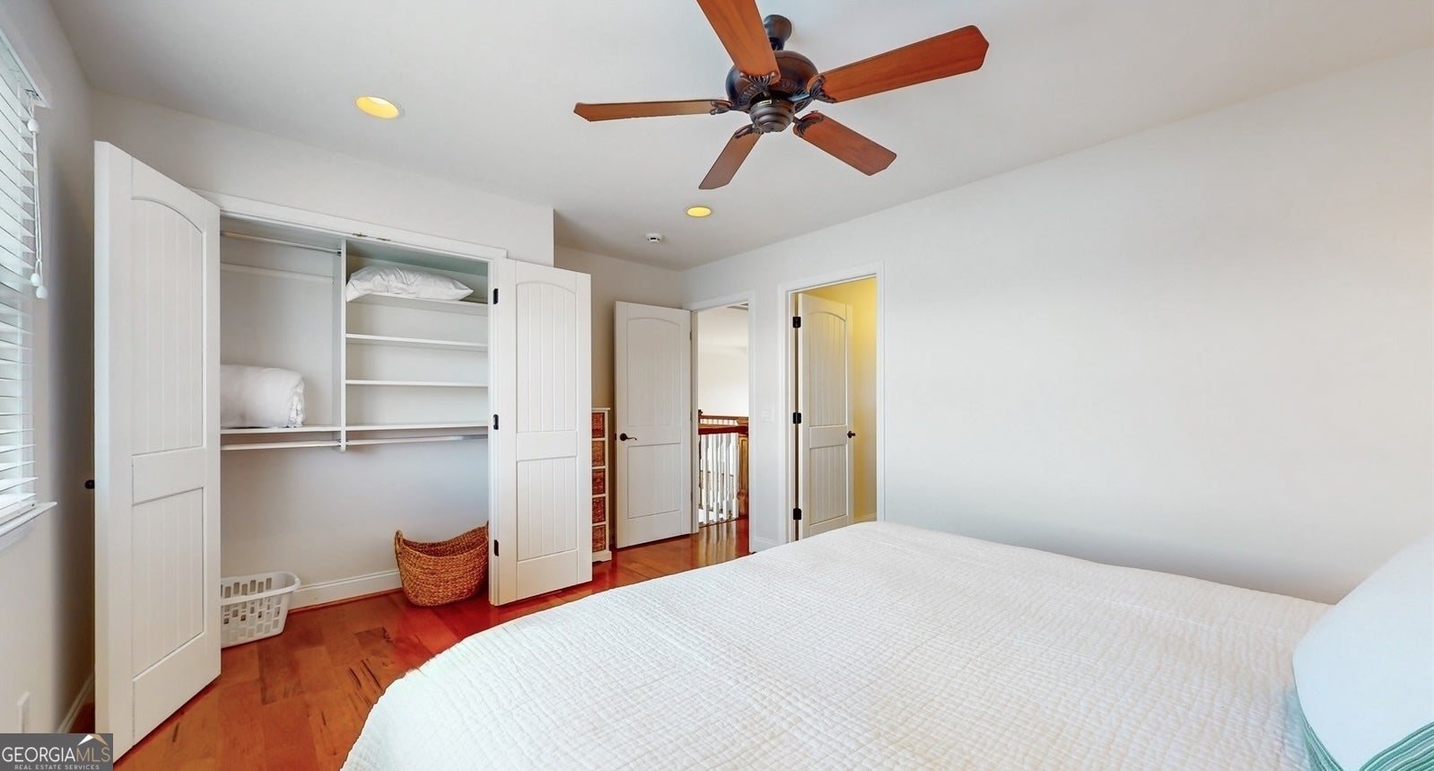 Hiawassee, Georgia, 30546, United States, 8 Bedrooms Bedrooms, ,6 BathroomsBathrooms,Residential,Active,1821963