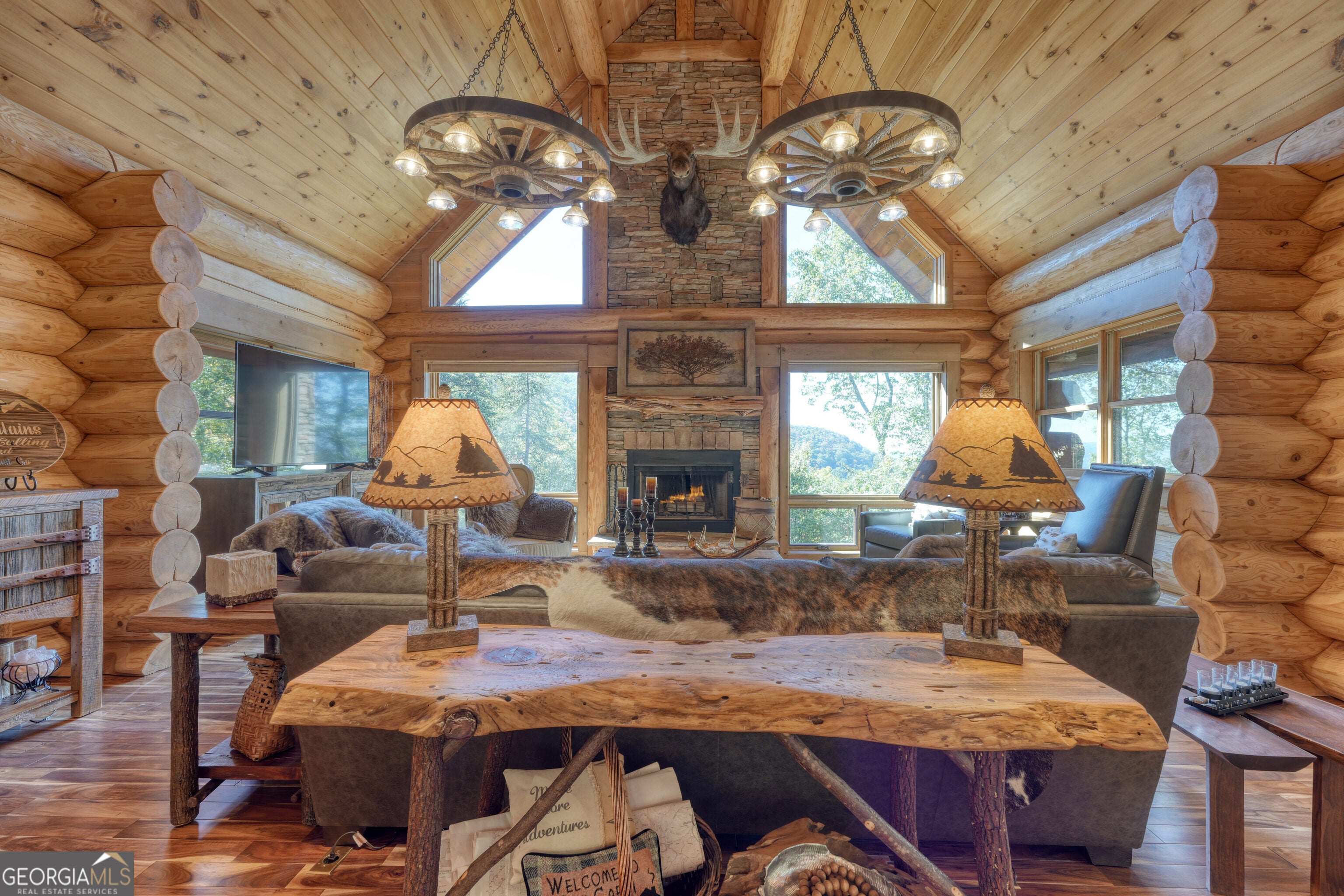 Blue Ridge, Georgia, 30513, United States, 4 Bedrooms Bedrooms, ,5 BathroomsBathrooms,Residential,Active,1969833