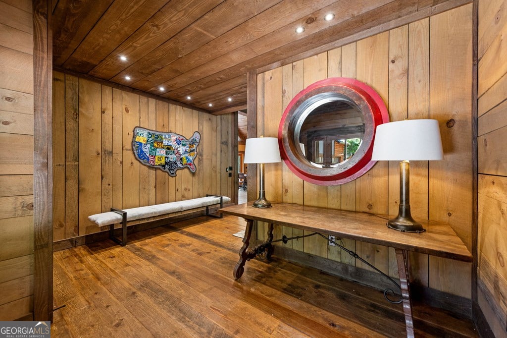 Cherry Log, Georgia, 30522, United States, 5 Bedrooms Bedrooms, ,5 BathroomsBathrooms,Residential,Active,2045694