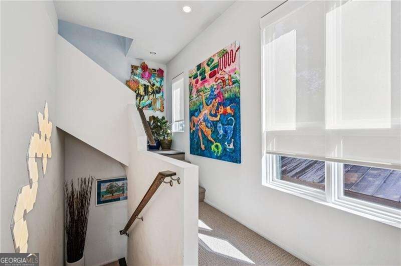 Atlanta, Georgia, 30309, United States, 3 Bedrooms Bedrooms, ,4 BathroomsBathrooms,Residential,Active,1987236