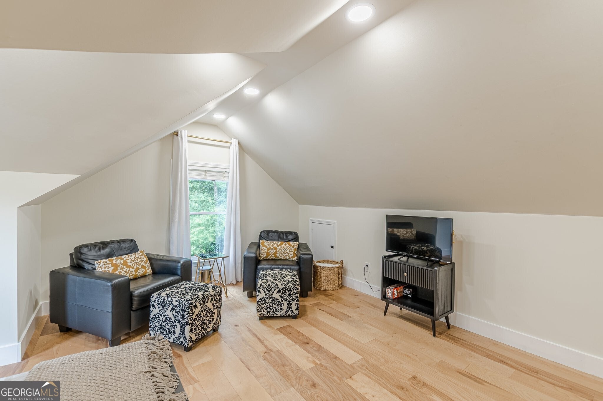 Douglasville, Georgia, 30134, United States, 3 Bedrooms Bedrooms, ,3 BathroomsBathrooms,Residential,Active,1997572