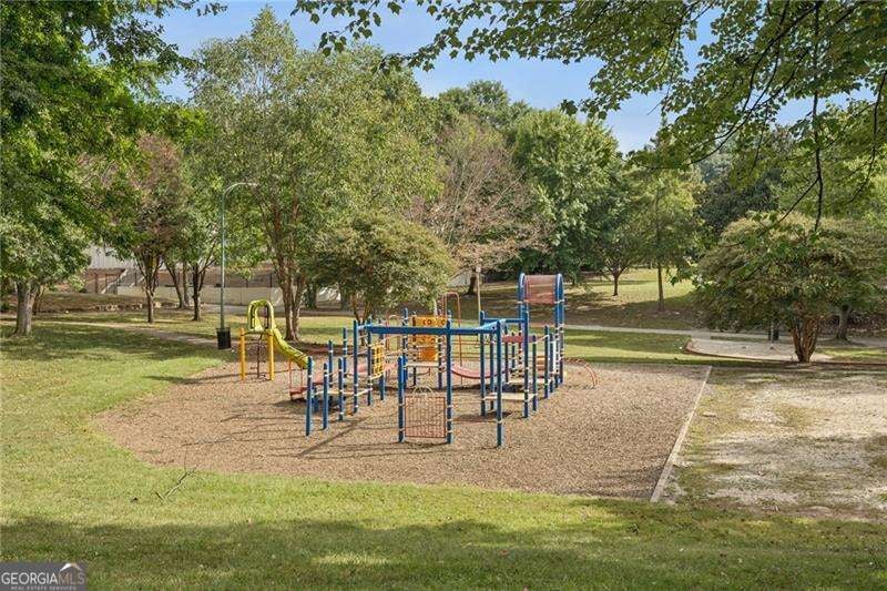 Atlanta, Georgia, 30308, United States, 4 Bedrooms Bedrooms, ,5 BathroomsBathrooms,Residential,Active,1985587