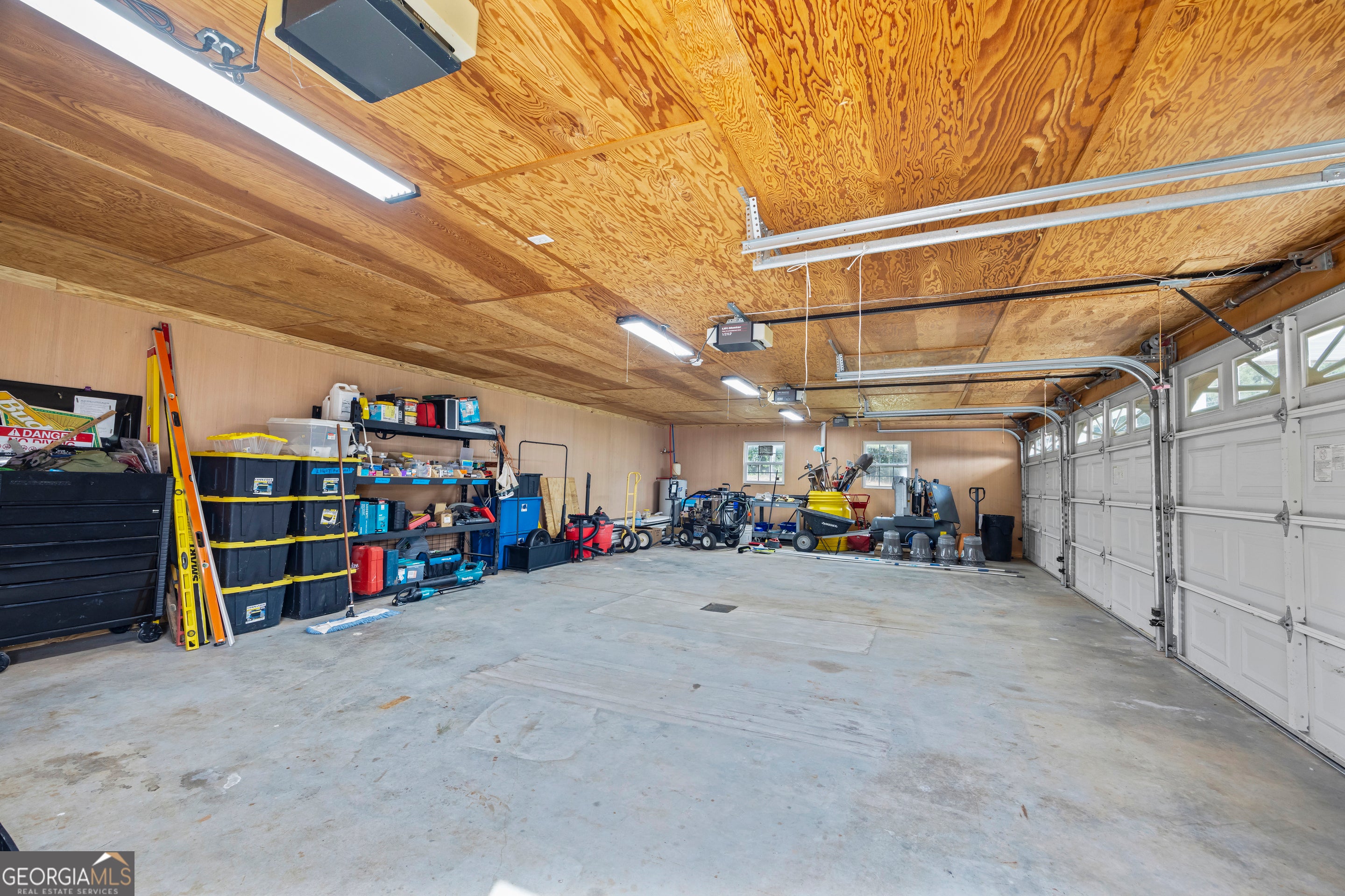 Martin, Georgia, 30557, United States, 6 Bedrooms Bedrooms, ,5 BathroomsBathrooms,Residential,Active,1964253