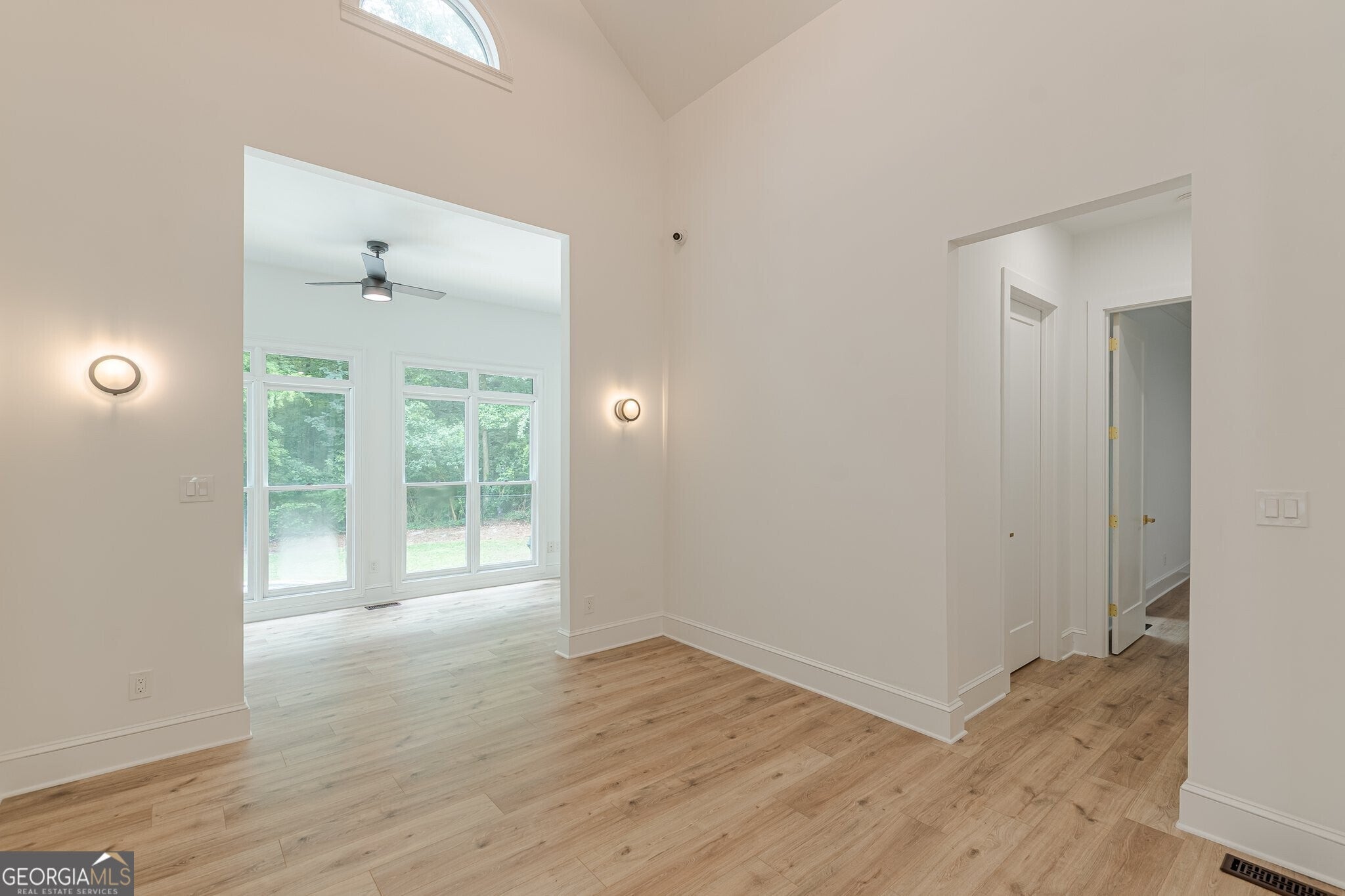 Douglasville, Georgia, 30134, United States, 3 Bedrooms Bedrooms, ,3 BathroomsBathrooms,Residential,Active,1997572