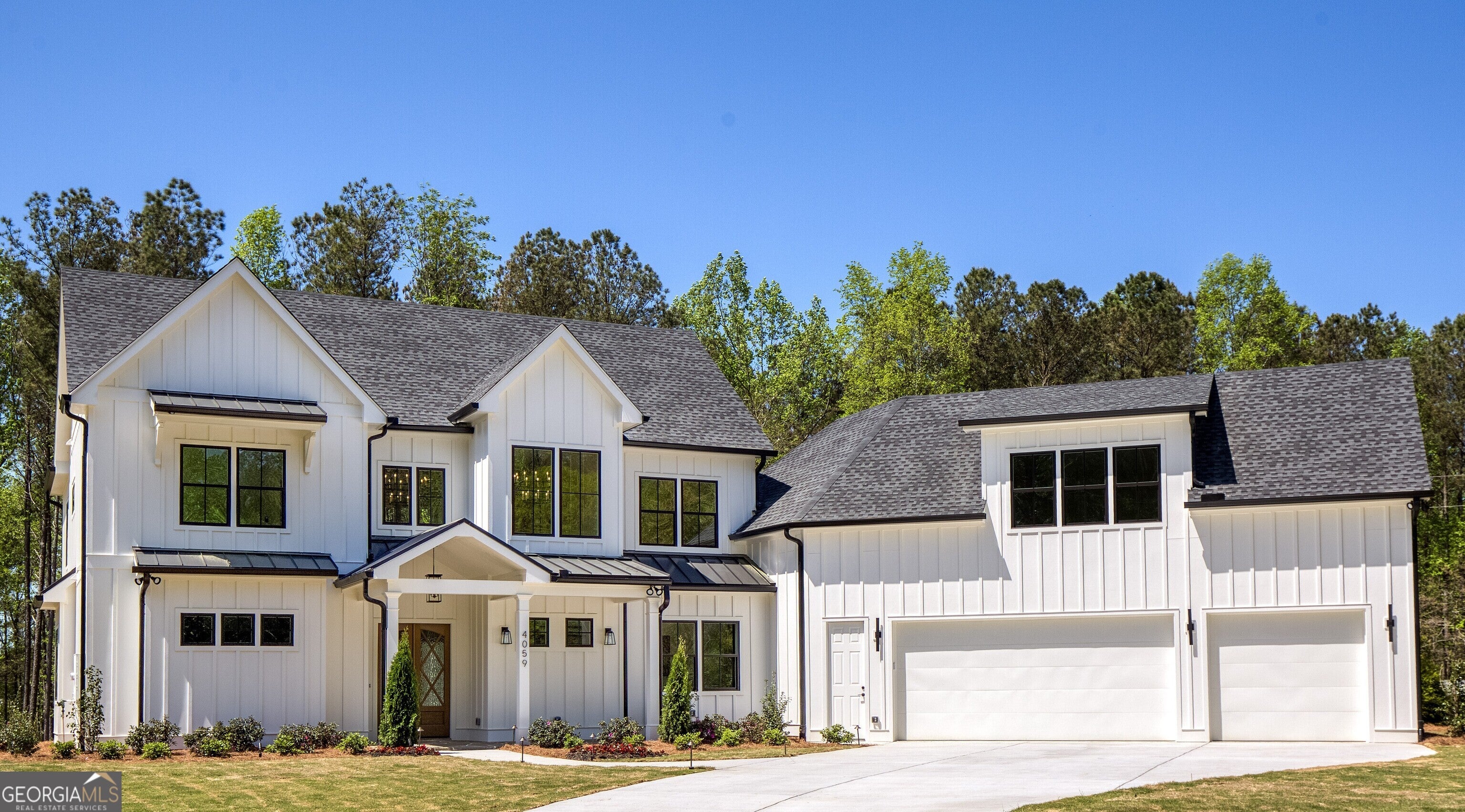 Cumming, Georgia, 30028, United States, 5 Bedrooms Bedrooms, ,5 BathroomsBathrooms,Residential,Active,1764873