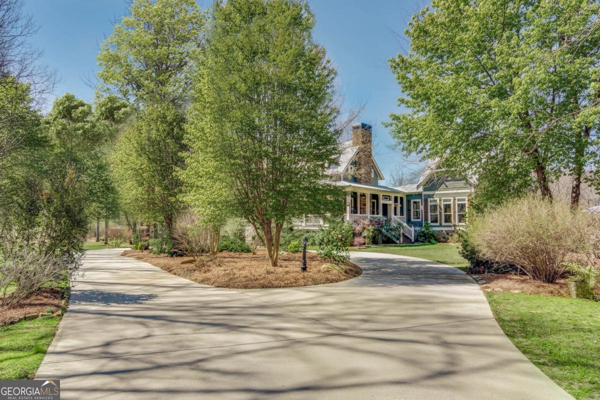 Ellijay, Georgia, 30540, United States, 4 Bedrooms Bedrooms, ,3 BathroomsBathrooms,Residential,Active,1968093
