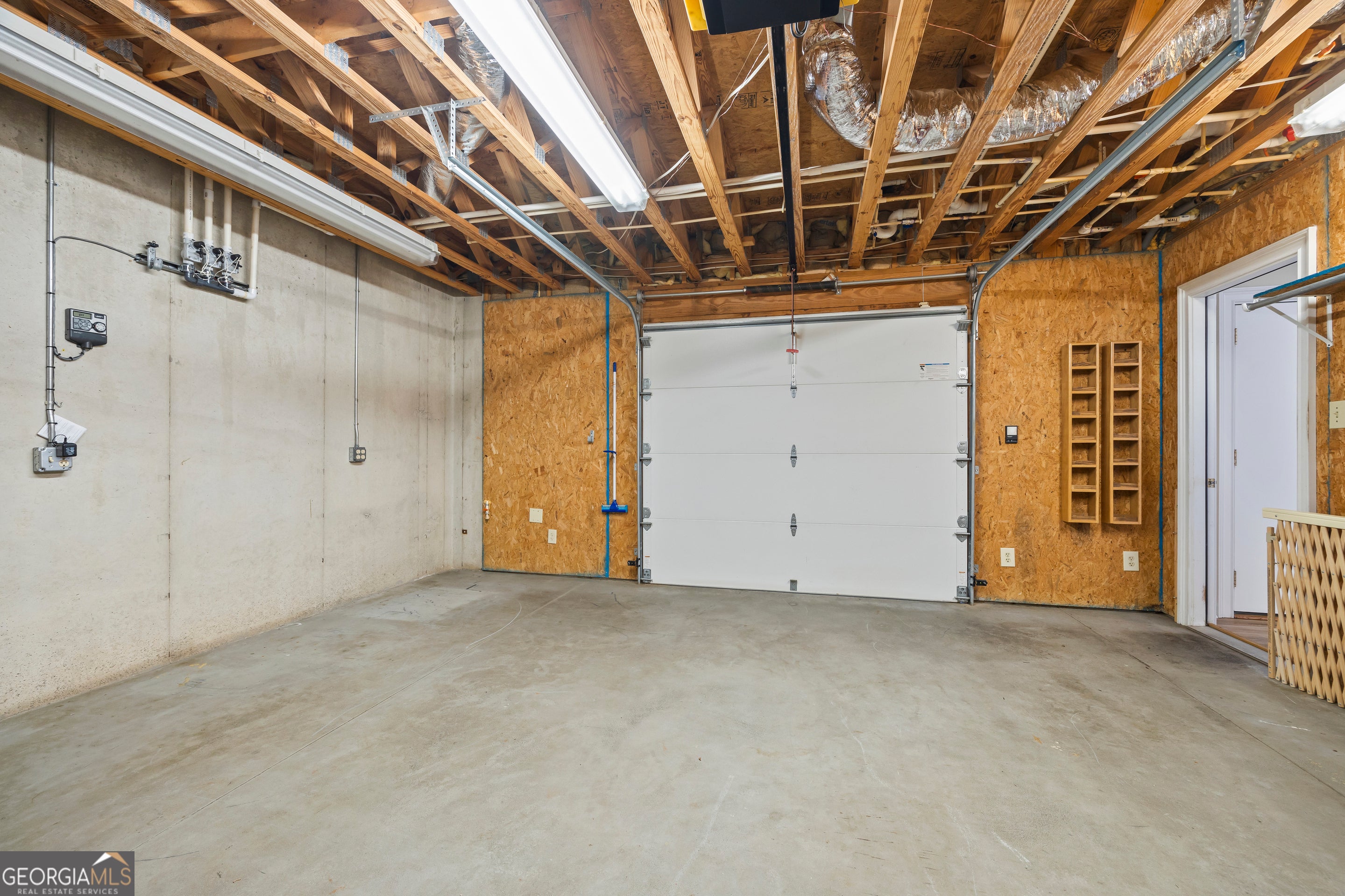 Lavonia, Georgia, 30553, United States, 5 Bedrooms Bedrooms, ,5 BathroomsBathrooms,Residential,Active,1862896