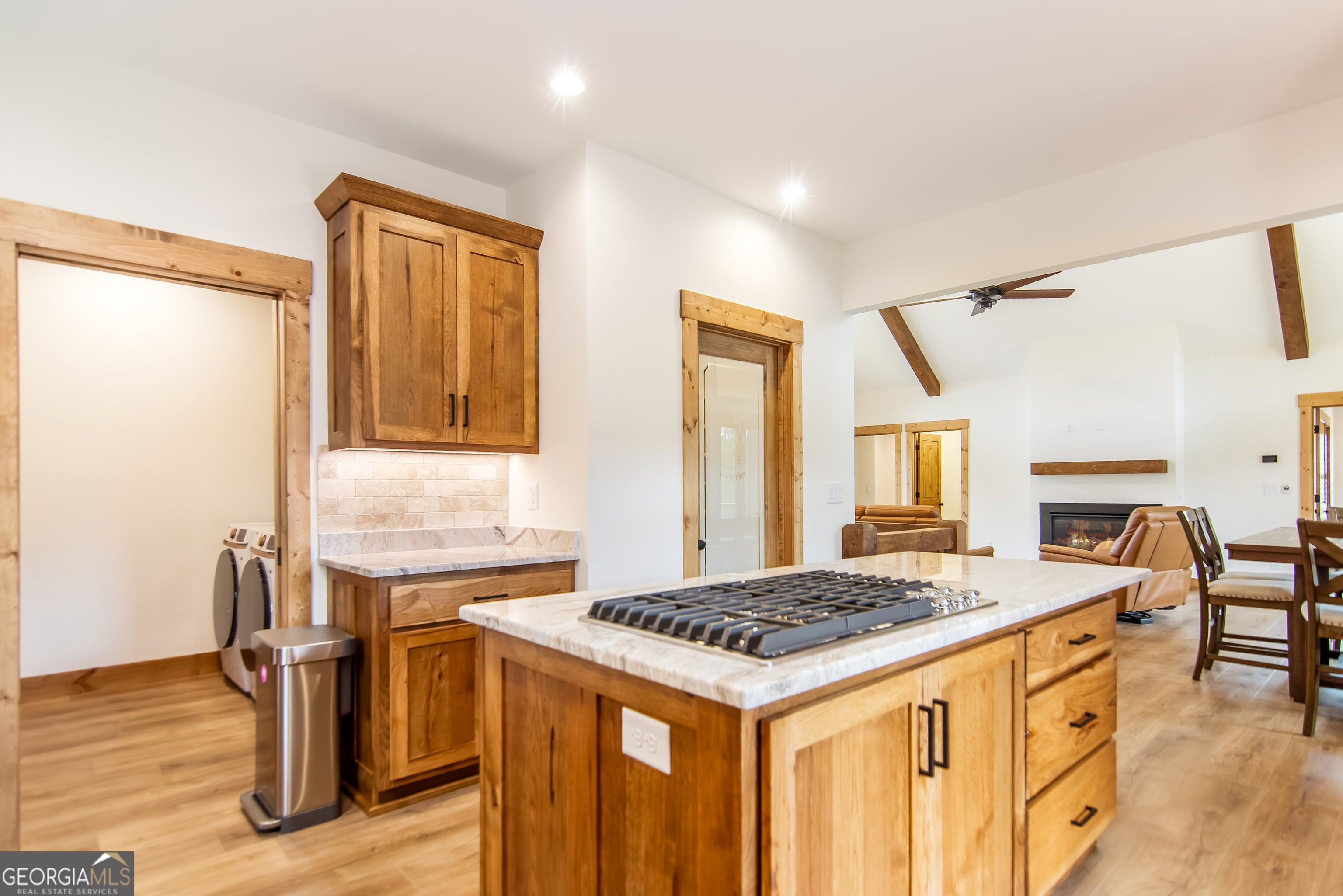 Talking Rock, Georgia, 30175, United States, 4 Bedrooms Bedrooms, ,3 BathroomsBathrooms,Residential,Active,2000209