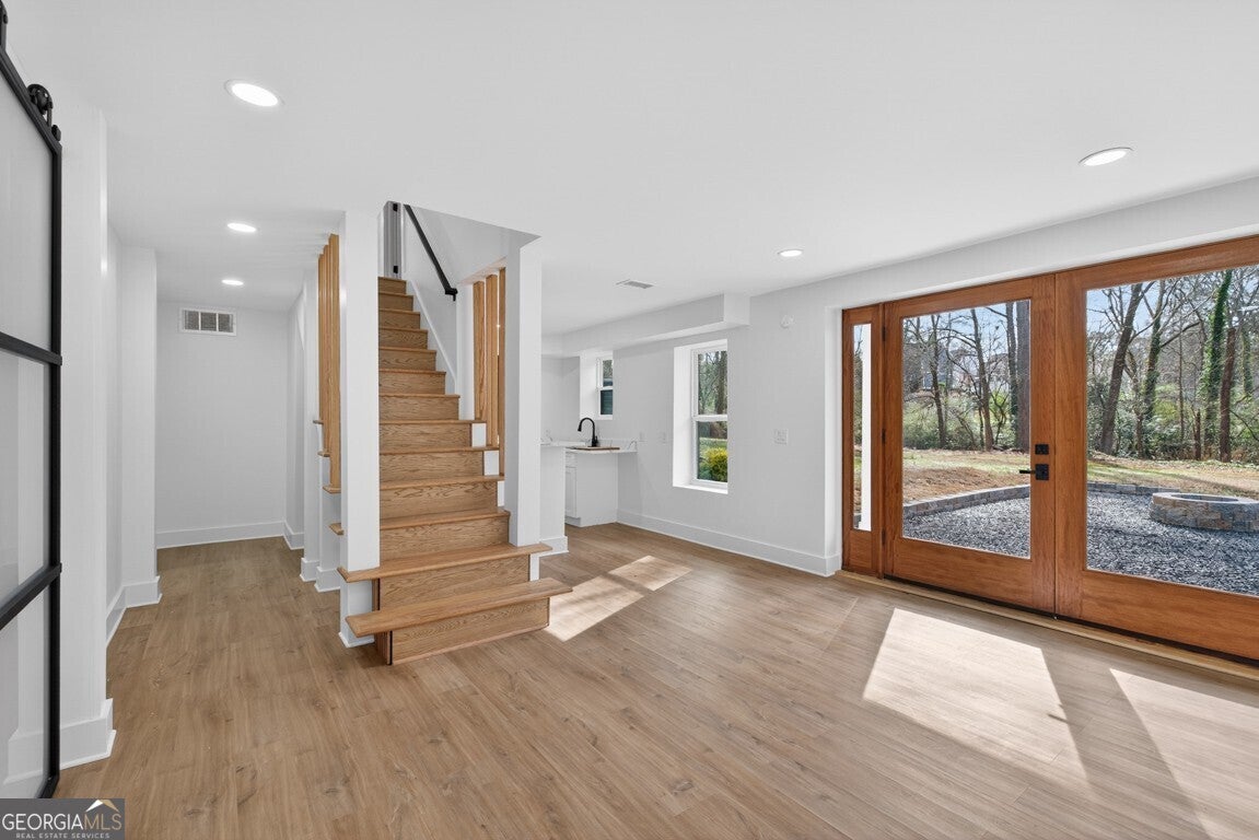 Norcross, Georgia, 30071, United States, 6 Bedrooms Bedrooms, ,5 BathroomsBathrooms,Residential,Active,2009837