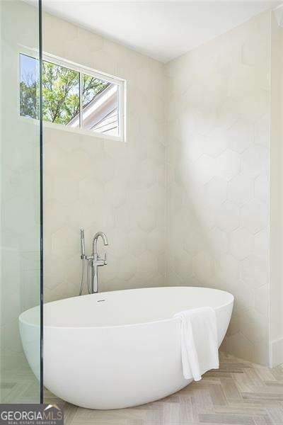 Atlanta, Georgia, 30309, United States, 4 Bedrooms Bedrooms, ,4 BathroomsBathrooms,Residential,Active,1869126