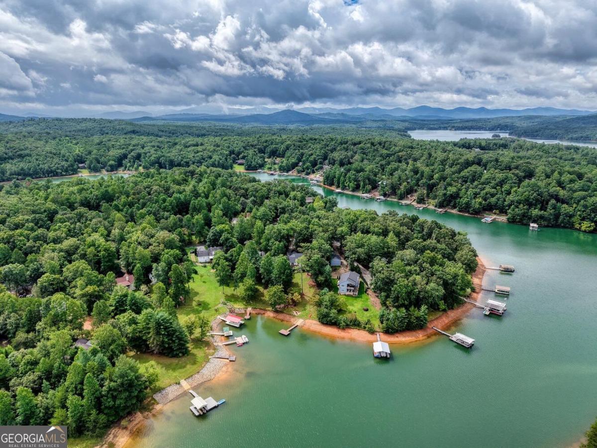 Blairsville, Georgia, 30512, United States, 4 Bedrooms Bedrooms, ,4 BathroomsBathrooms,Residential,Active,1926683
