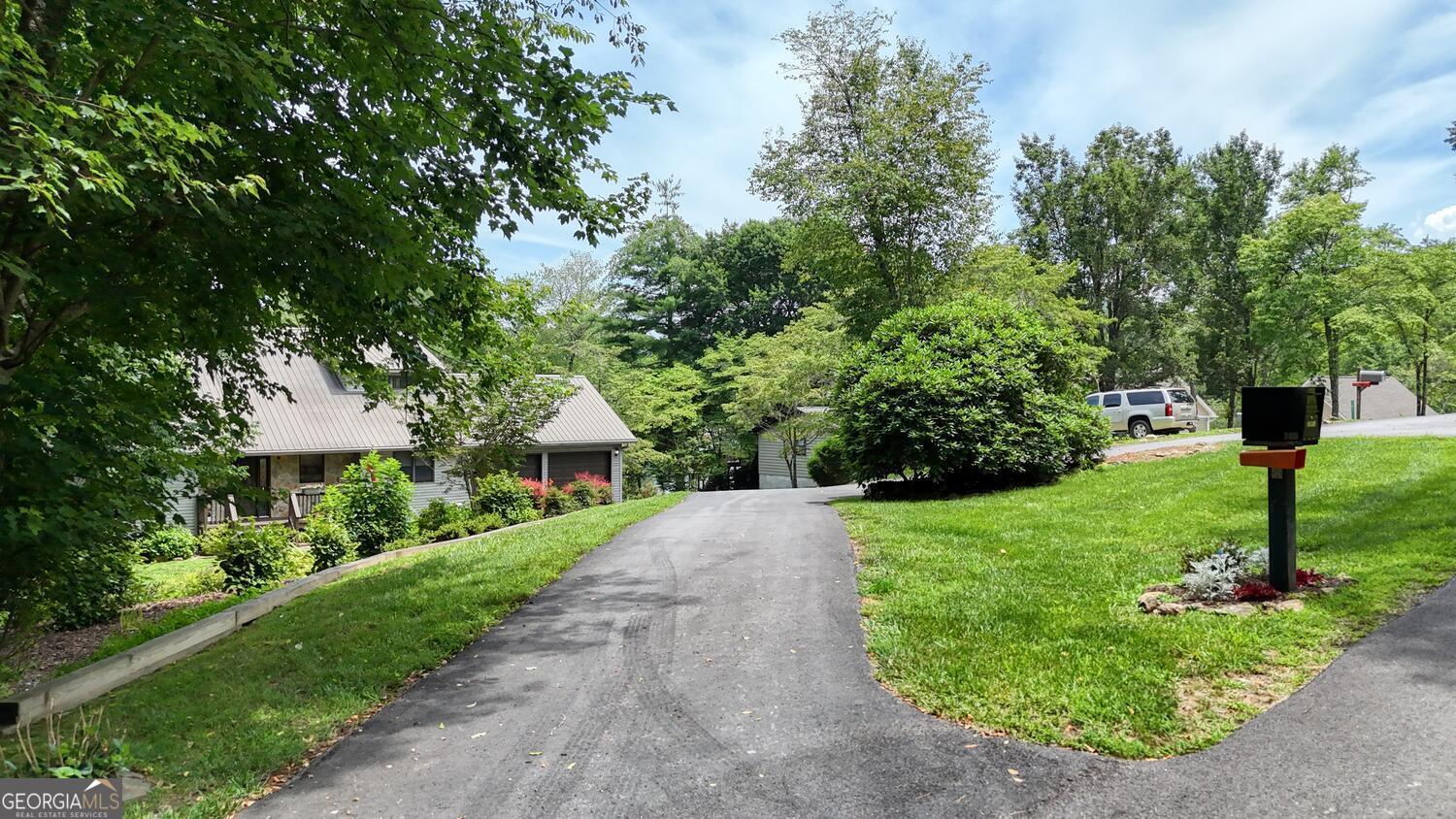 Blairsville, Georgia, 30512, United States, 3 Bedrooms Bedrooms, ,3 BathroomsBathrooms,Residential,Active,1898214