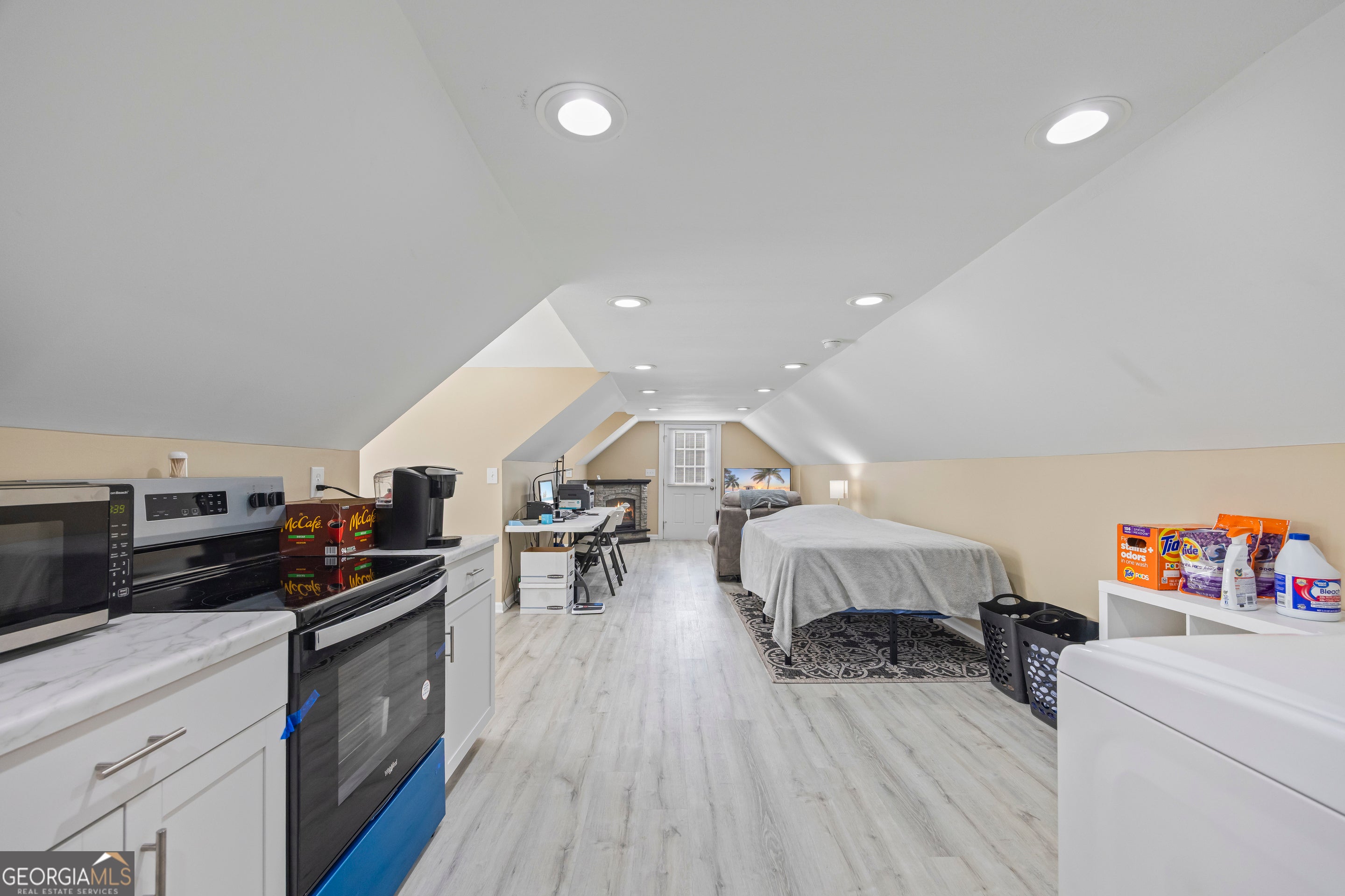 Martin, Georgia, 30557, United States, 6 Bedrooms Bedrooms, ,5 BathroomsBathrooms,Residential,Active,1964253