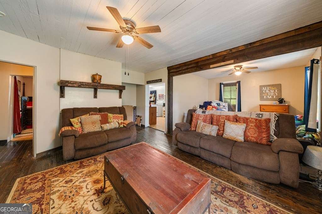 Ellijay, Georgia, 30536, United States, 3 Bedrooms Bedrooms, ,3 BathroomsBathrooms,Residential,Active,1953428