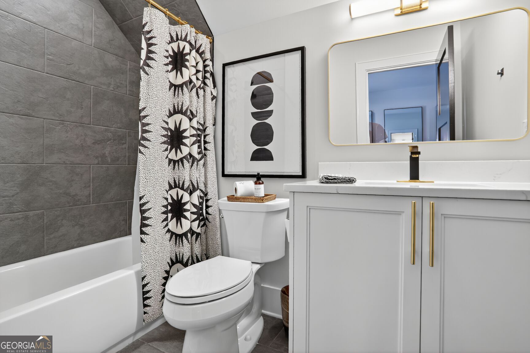 Canton, Georgia, 30115, United States, 4 Bedrooms Bedrooms, ,5 BathroomsBathrooms,Residential,Active,1968390