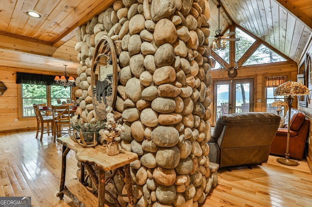 Blue Ridge, Georgia, 30513, United States, 4 Bedrooms Bedrooms, ,4 BathroomsBathrooms,Residential,Active,2010546