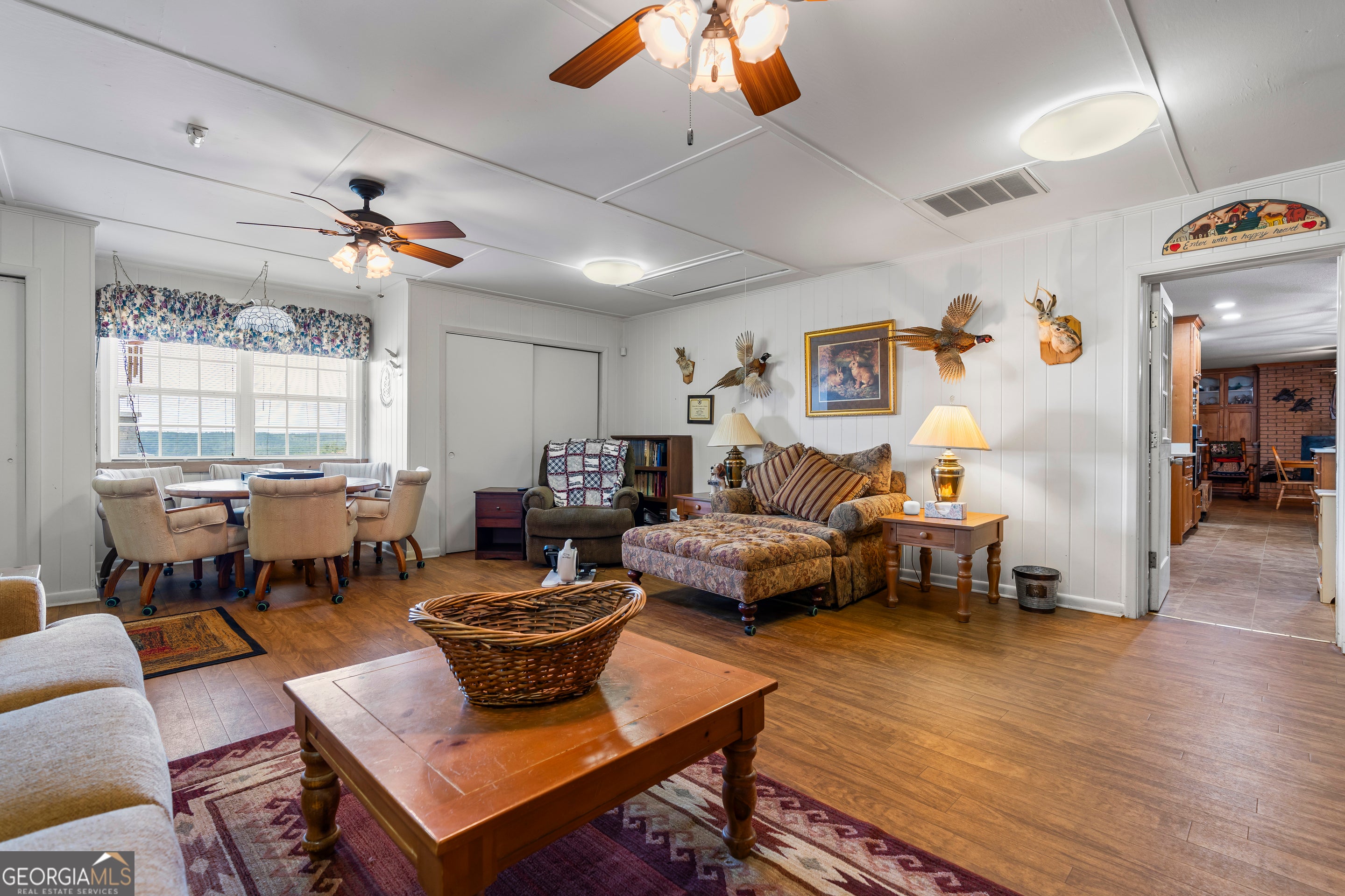 Commerce, Georgia, 30529, United States, 4 Bedrooms Bedrooms, ,3 BathroomsBathrooms,Residential,Active,1963280