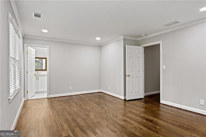 Johns Creek, Georgia, 30097, United States, 6 Bedrooms Bedrooms, ,6 BathroomsBathrooms,Residential,Active,1985586