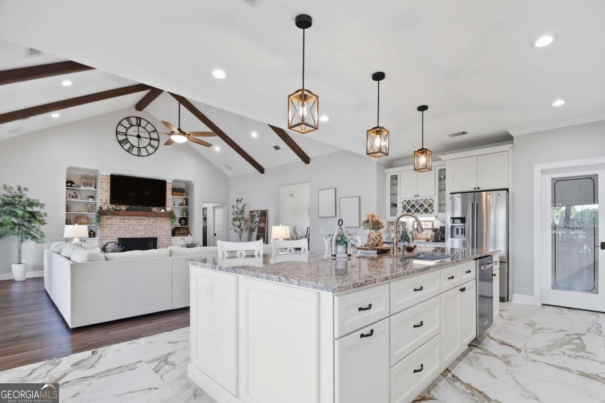 Midway, Georgia, 31320, United States, 5 Bedrooms Bedrooms, ,3 BathroomsBathrooms,Residential,Active,1959929