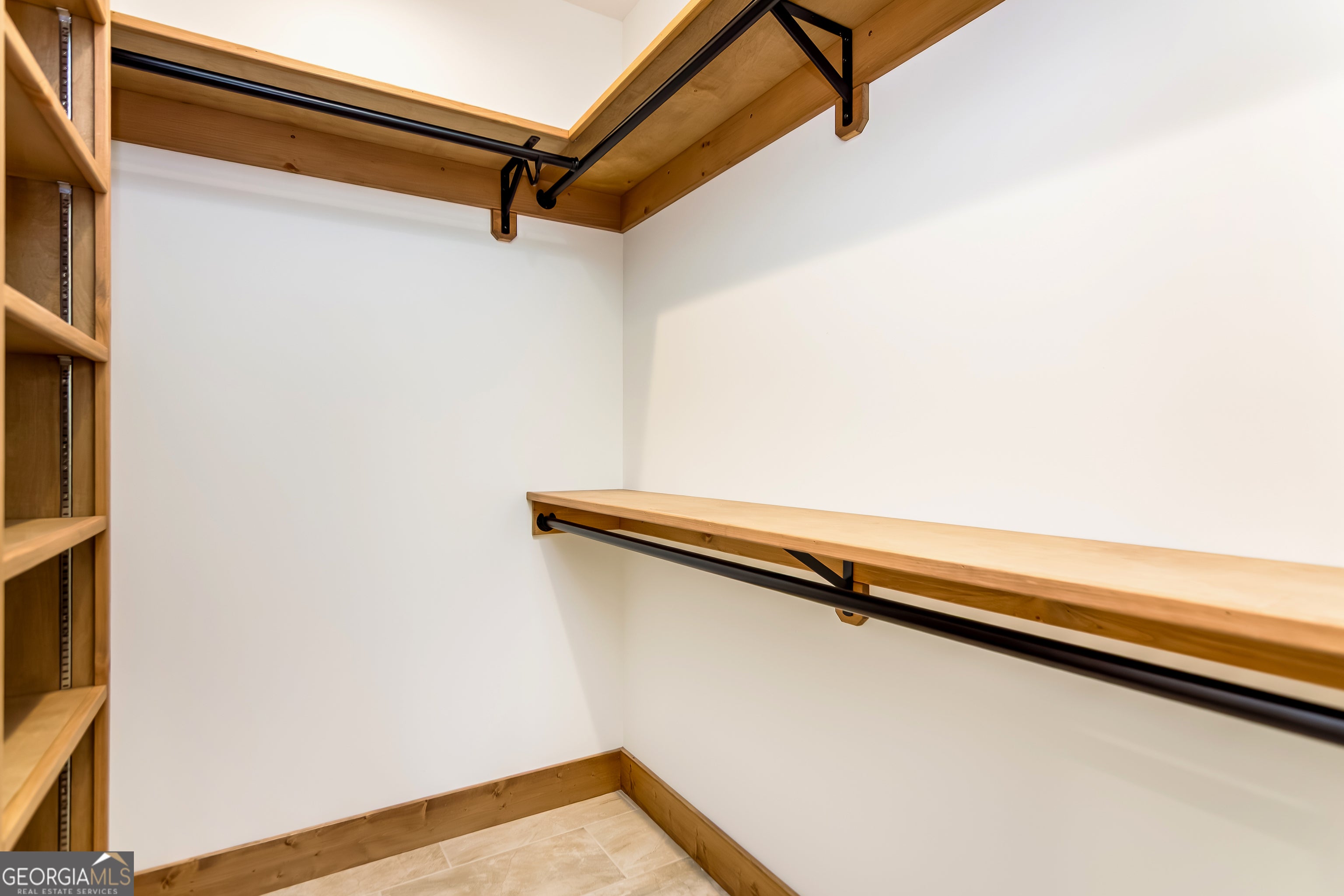 Talking Rock, Georgia, 30175, United States, 4 Bedrooms Bedrooms, ,3 BathroomsBathrooms,Residential,Active,2000209