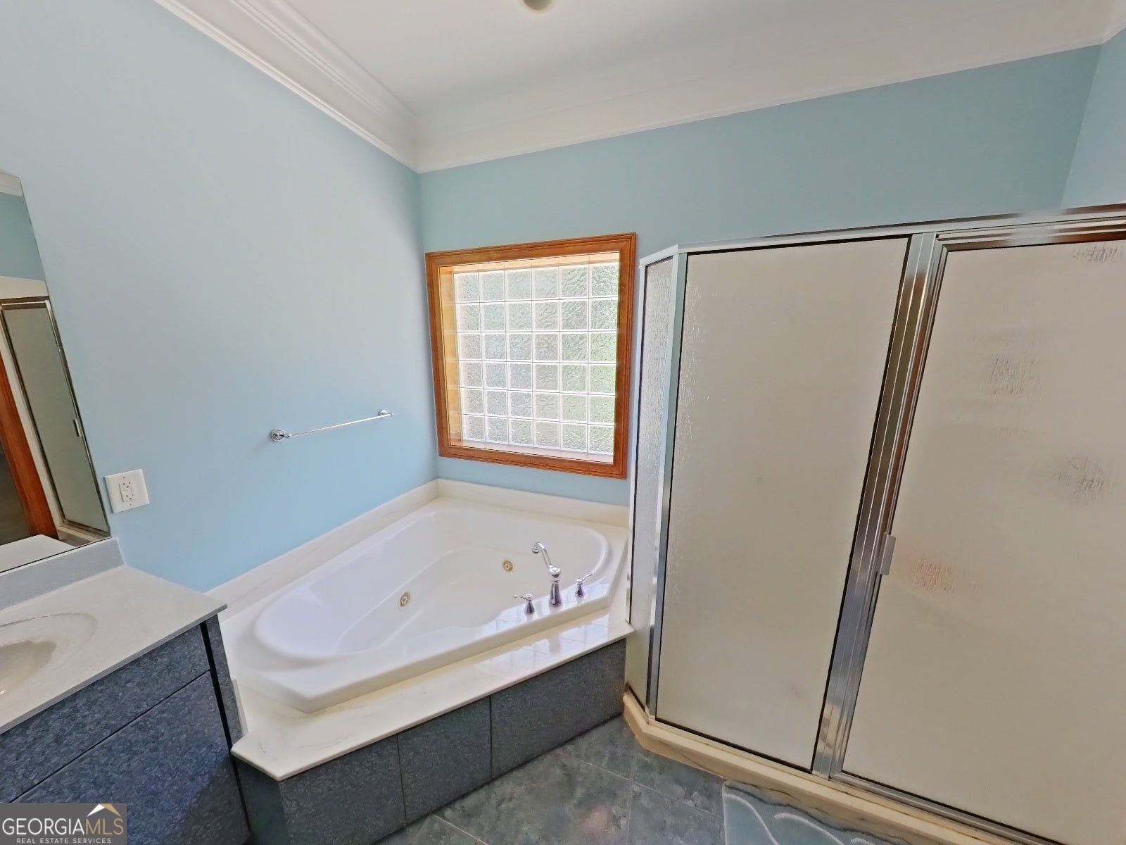 Watkinsville, Georgia, 30677, United States, 5 Bedrooms Bedrooms, ,5 BathroomsBathrooms,Residential,Active,2007115