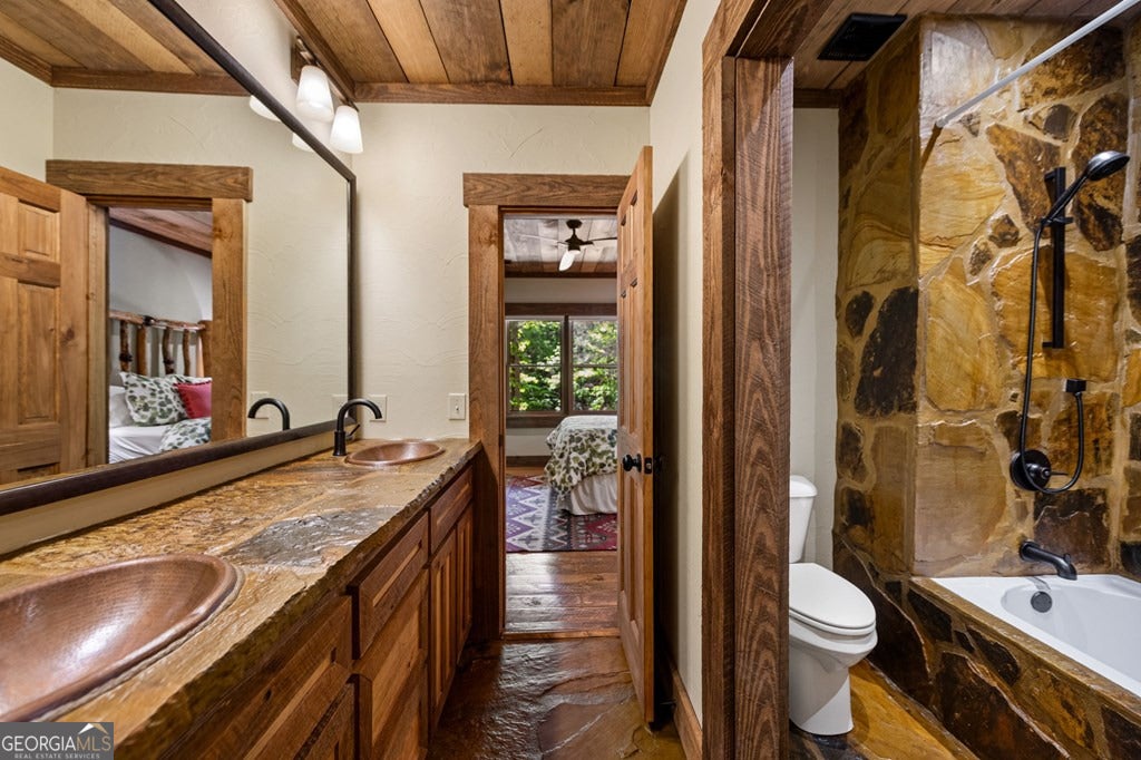 Cherry Log, Georgia, 30522, United States, 5 Bedrooms Bedrooms, ,5 BathroomsBathrooms,Residential,Active,2045694