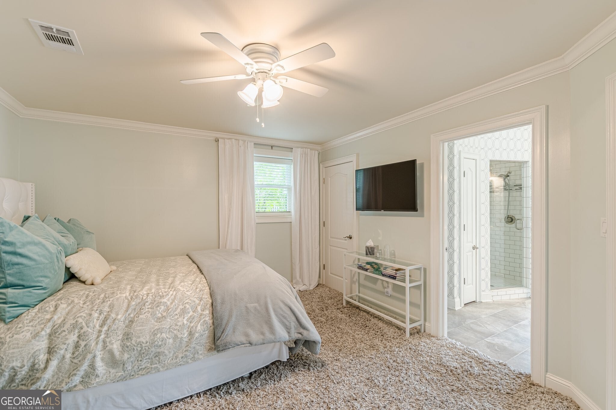 Douglasville, Georgia, 30135, United States, 5 Bedrooms Bedrooms, ,5 BathroomsBathrooms,Residential,Active,1820834