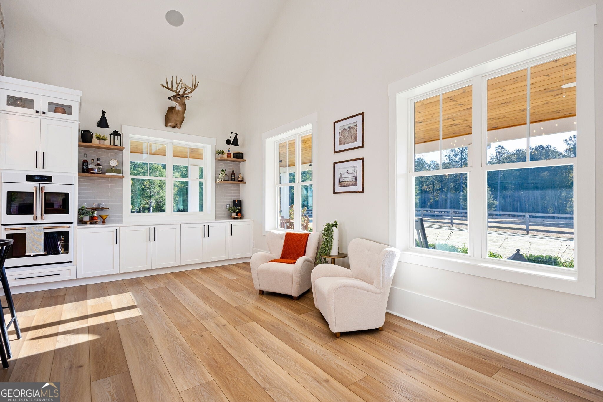 Rydal, Georgia, 30171, United States, 5 Bedrooms Bedrooms, ,5 BathroomsBathrooms,Residential,Active,1987251