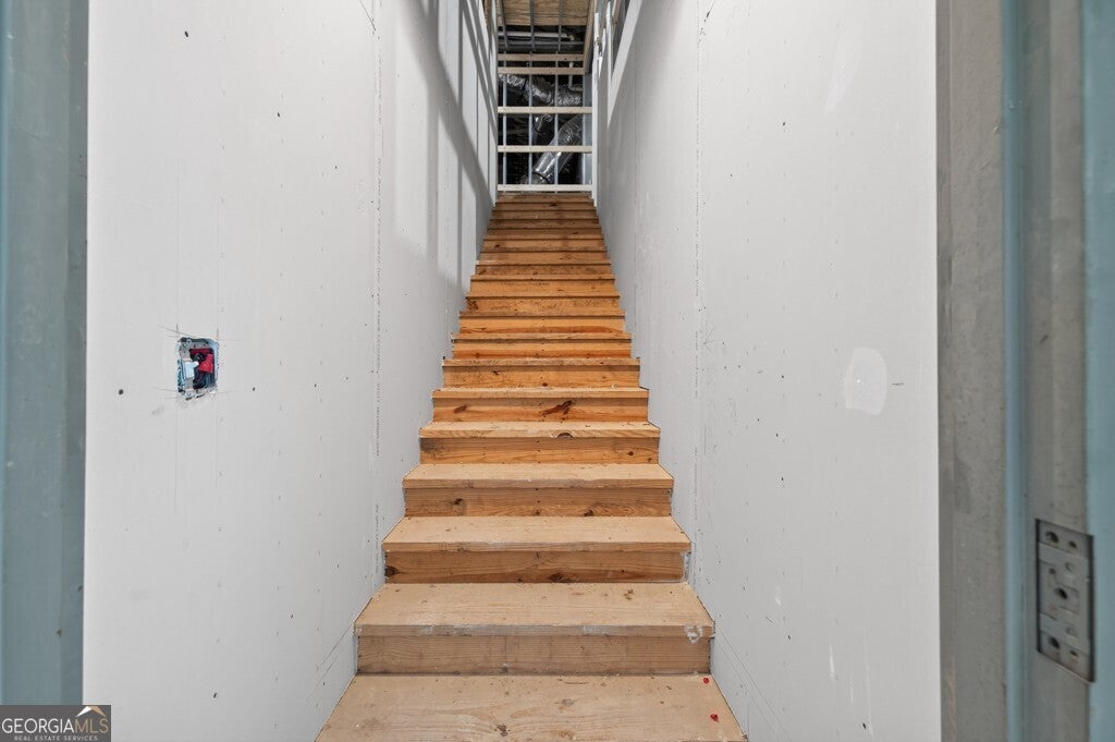 Loganville, Georgia, 30052, United States, 9 Bedrooms Bedrooms, ,10 BathroomsBathrooms,Residential,Active,1987263