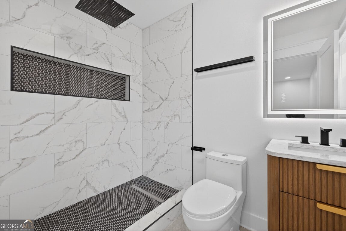 Norcross, Georgia, 30071, United States, 6 Bedrooms Bedrooms, ,5 BathroomsBathrooms,Residential,Active,2009837