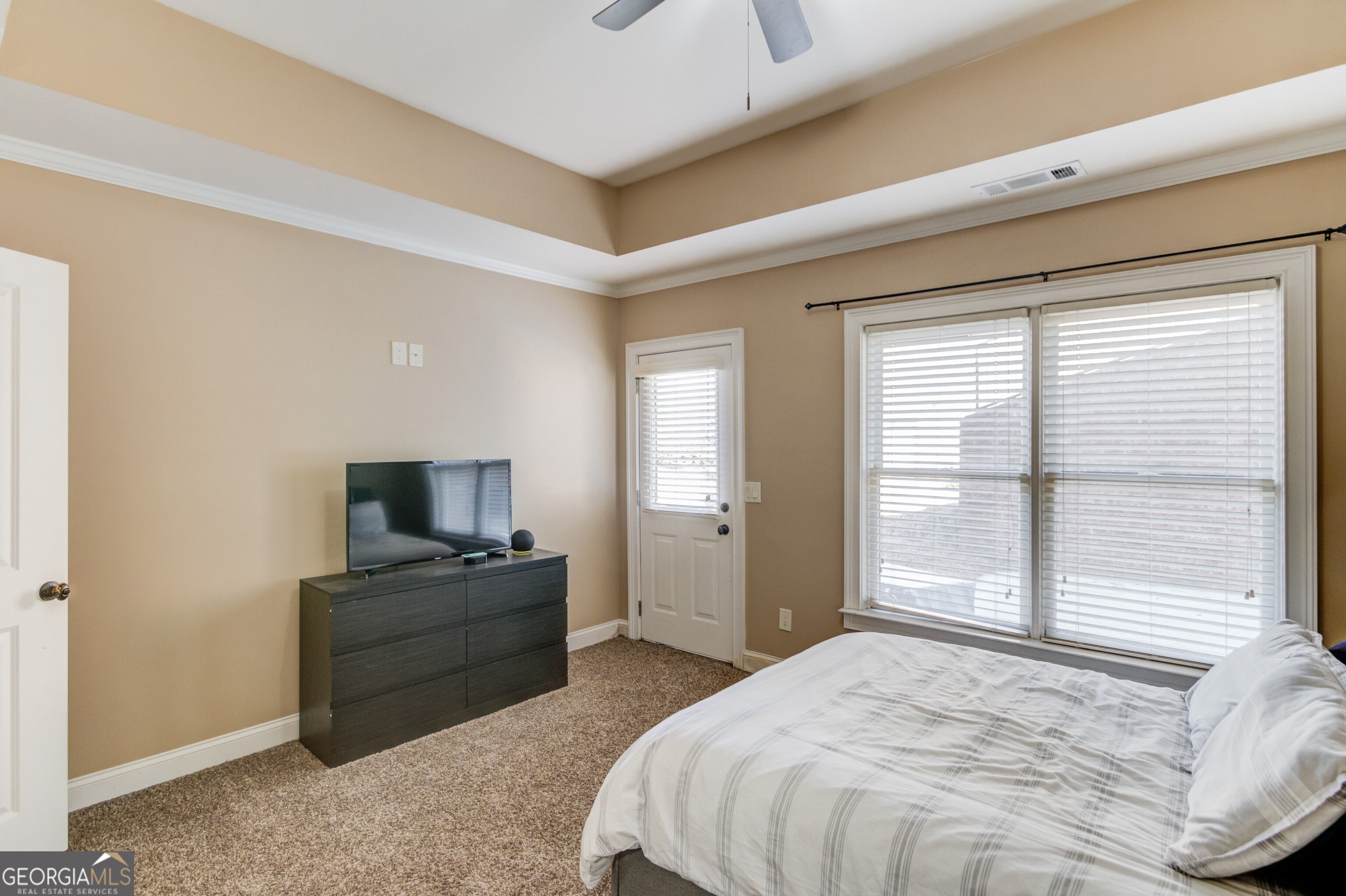 Cumming, Georgia, 30040, United States, 6 Bedrooms Bedrooms, ,7 BathroomsBathrooms,Residential,Active,1898201