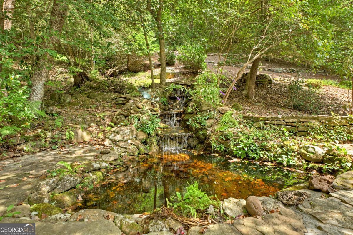 Ellijay, Georgia, 30536, United States, 3 Bedrooms Bedrooms, ,5 BathroomsBathrooms,Residential,Active,1929666
