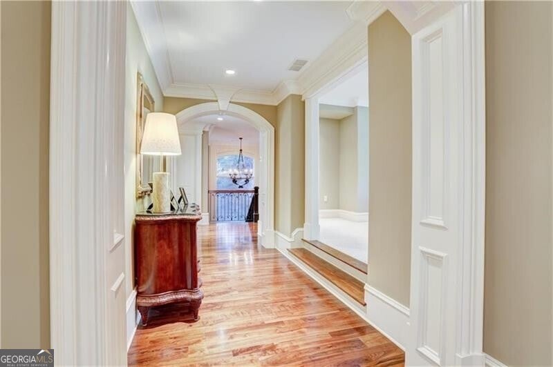 Atlanta, Georgia, 30339, United States, 5 Bedrooms Bedrooms, ,7 BathroomsBathrooms,Residential,Active,1936159