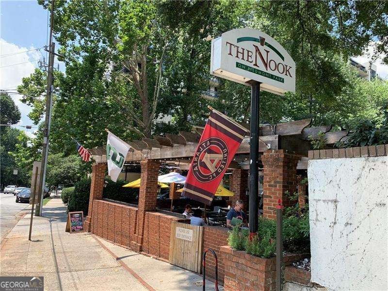 Atlanta, Georgia, 30308, United States, 4 Bedrooms Bedrooms, ,5 BathroomsBathrooms,Residential,Active,1985587