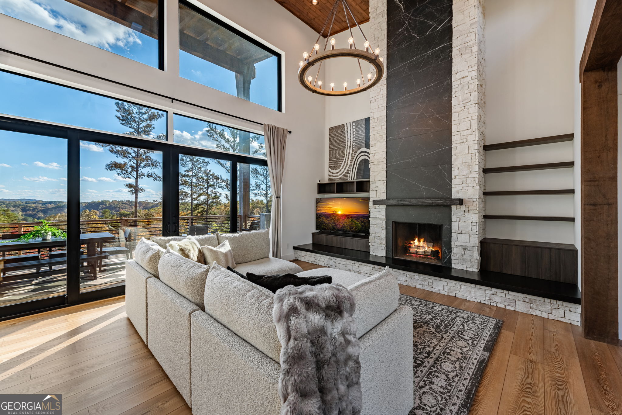 Ellijay, Georgia, 30540, United States, 4 Bedrooms Bedrooms, ,3 BathroomsBathrooms,Residential,Active,1986866