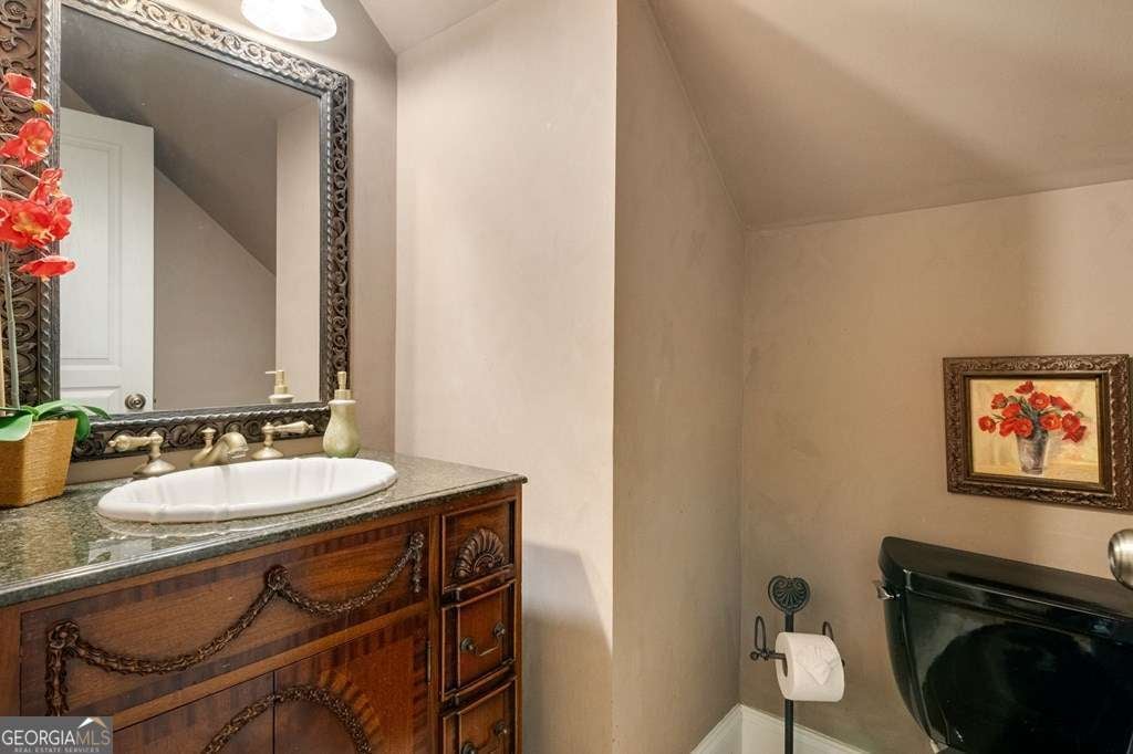 Ellijay, Georgia, 30536, United States, 3 Bedrooms Bedrooms, ,3 BathroomsBathrooms,Residential,Active,1953428