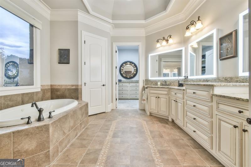 Hoschton, Georgia, 30548, United States, 5 Bedrooms Bedrooms, ,6 BathroomsBathrooms,Residential,Active,2011443