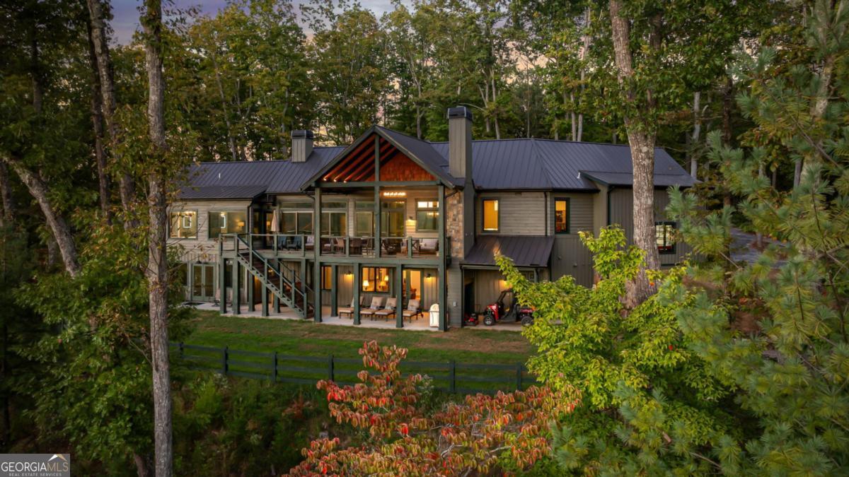 Ellijay, Georgia, 30536, United States, 3 Bedrooms Bedrooms, ,4 BathroomsBathrooms,Residential,Active,1968415