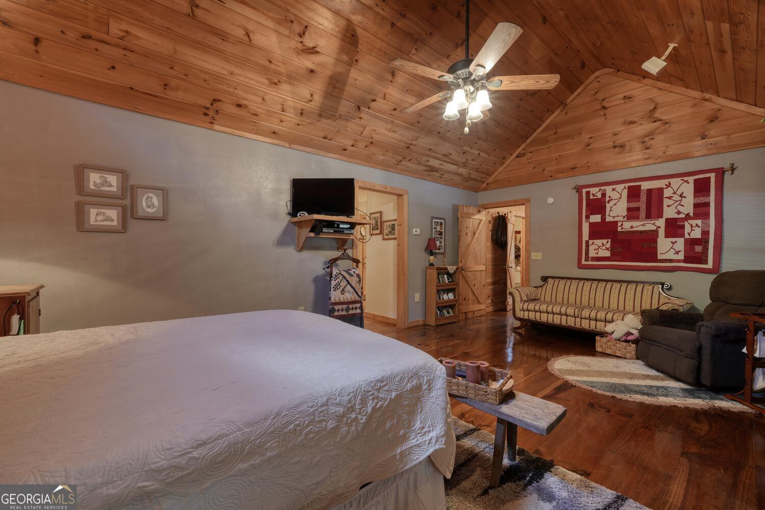 Blairsville, Georgia, 30512, United States, 4 Bedrooms Bedrooms, ,5 BathroomsBathrooms,Residential,Active,1898219