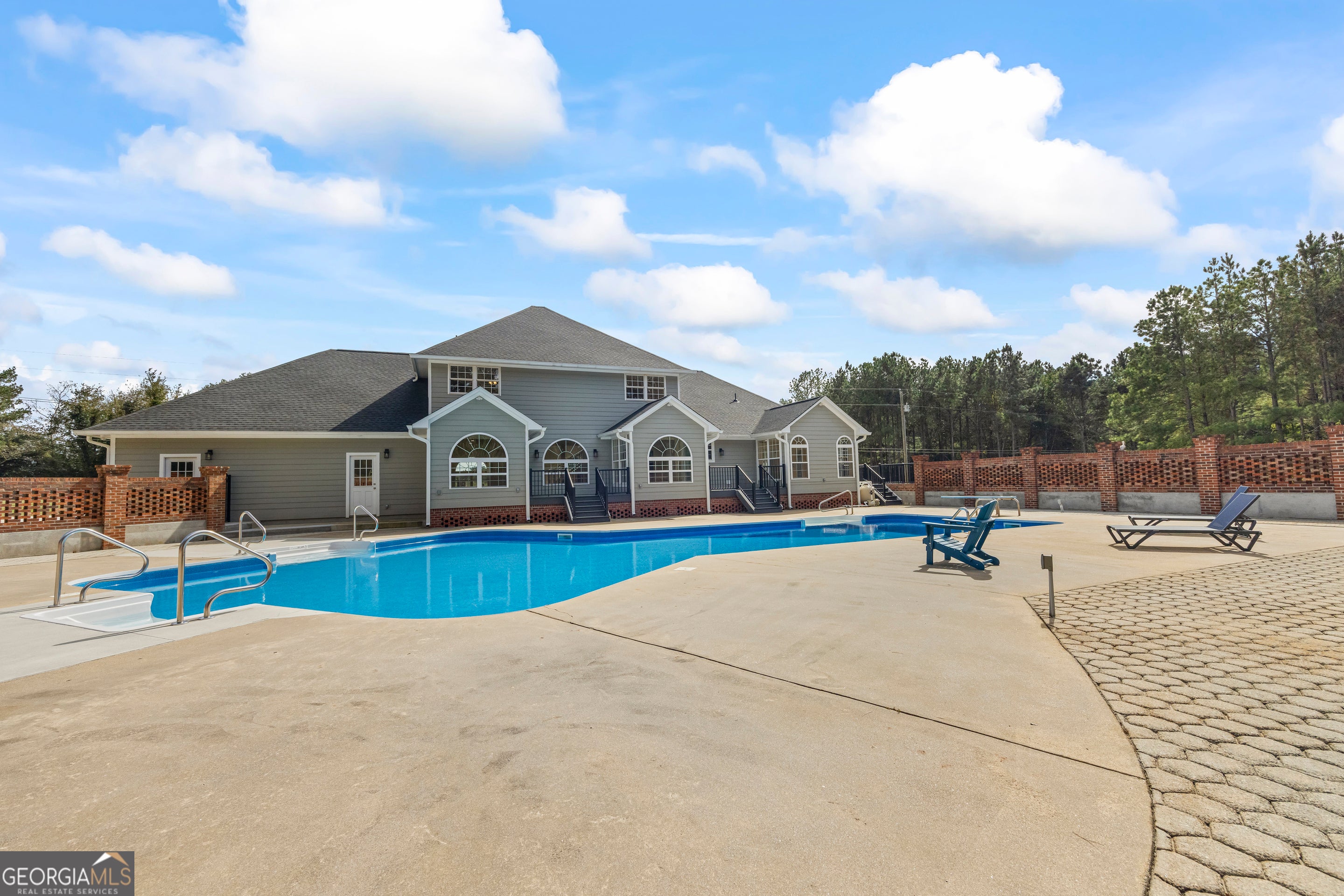 Martin, Georgia, 30557, United States, 6 Bedrooms Bedrooms, ,5 BathroomsBathrooms,Residential,Active,1964253