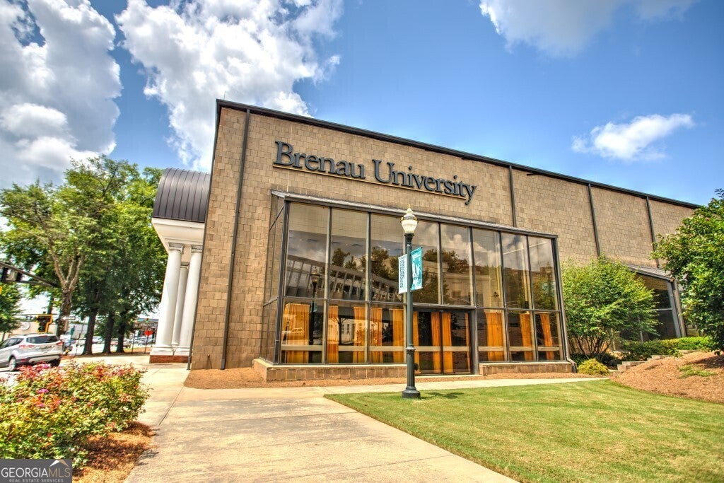 Gainesville, Georgia, 30506, United States, 4 Bedrooms Bedrooms, ,5 BathroomsBathrooms,Residential,Active,1993968