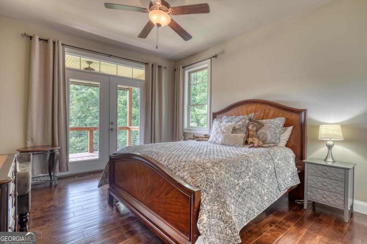 Blairsville, Georgia, 30512, United States, ,4 BathroomsBathrooms,Residential,Active,1852664