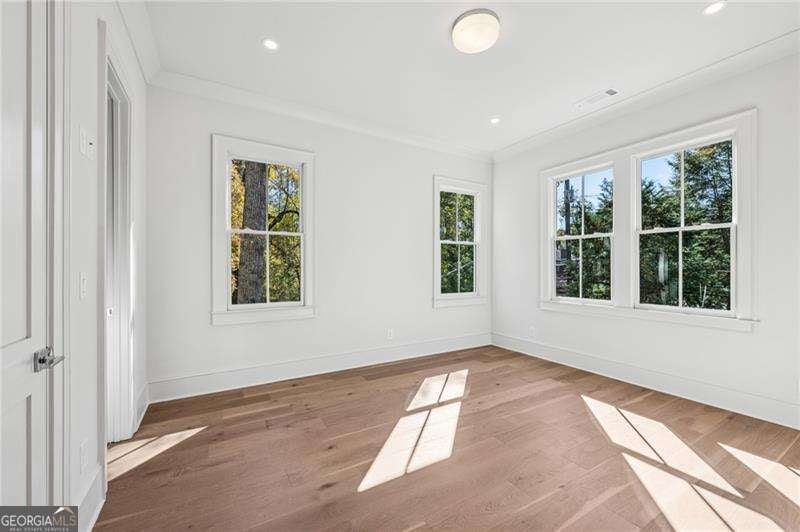 Atlanta, Georgia, 30306, United States, 6 Bedrooms Bedrooms, ,7 BathroomsBathrooms,Residential,Active,1994977