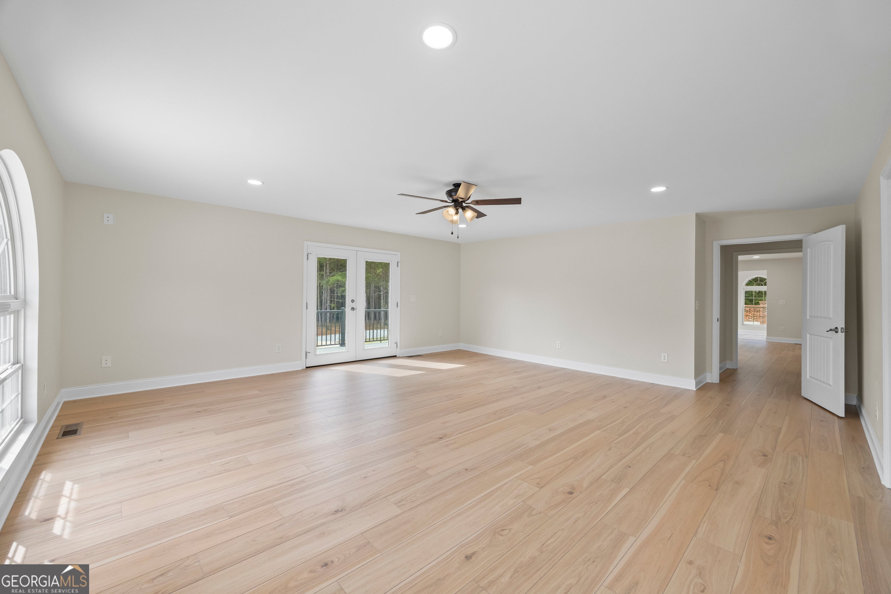 Martin, Georgia, 30557, United States, 6 Bedrooms Bedrooms, ,5 BathroomsBathrooms,Residential,Active,1964253