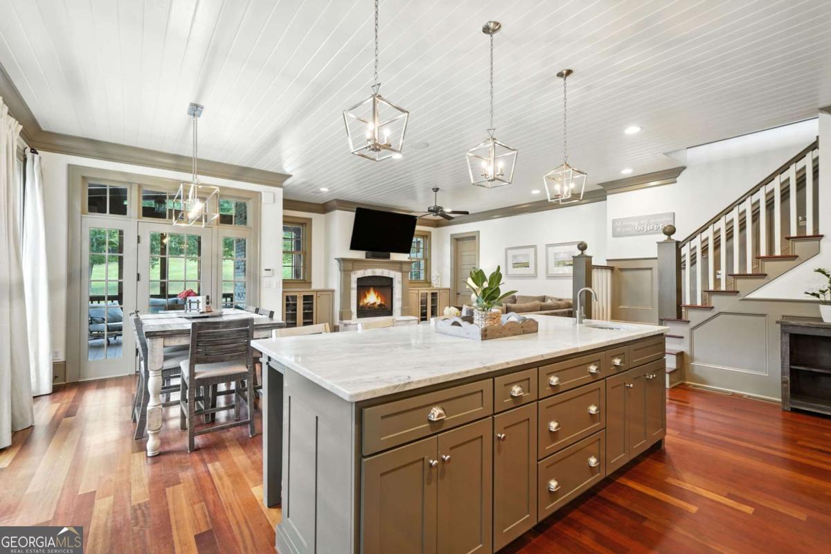 Ball Ground, Georgia, 30107, United States, 5 Bedrooms Bedrooms, ,6 BathroomsBathrooms,Residential,Active,1961923