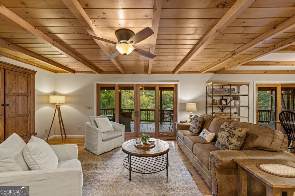 Blue Ridge, Georgia, 30513, United States, 4 Bedrooms Bedrooms, ,3 BathroomsBathrooms,Residential,Active,1945256