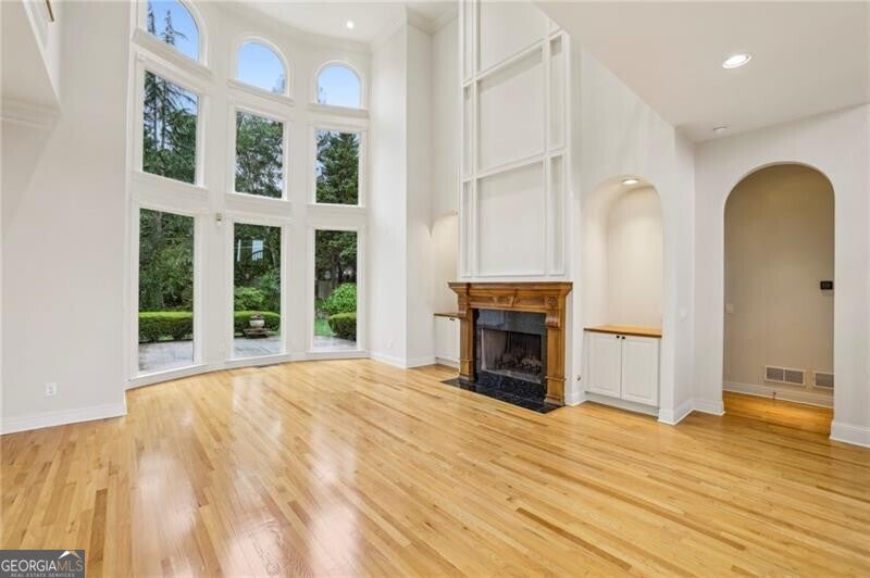 Marietta, Georgia, 30062, United States, 6 Bedrooms Bedrooms, ,6 BathroomsBathrooms,Residential,Active,1965854